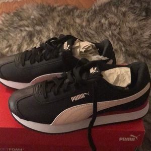 Puma Turino Stacked